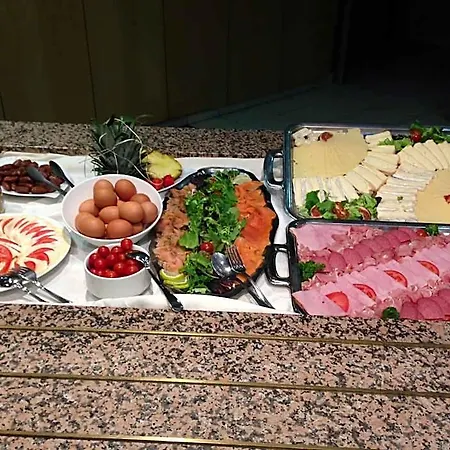Ξενοδοχείο Restaurant De L'europort 3*